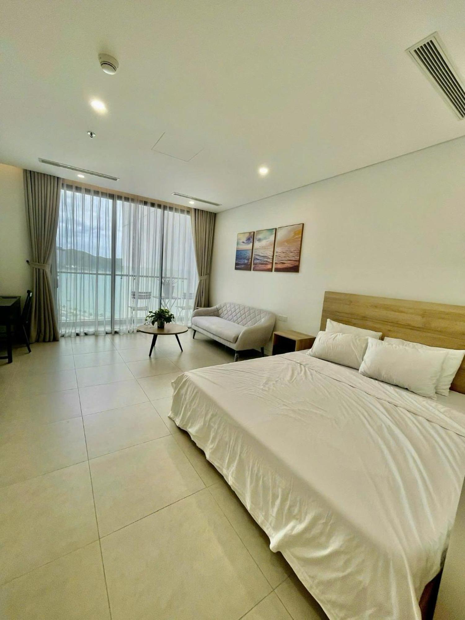 Апартаменты Scenia Bay Oceanfront By Housing Нячанг Экстерьер фото