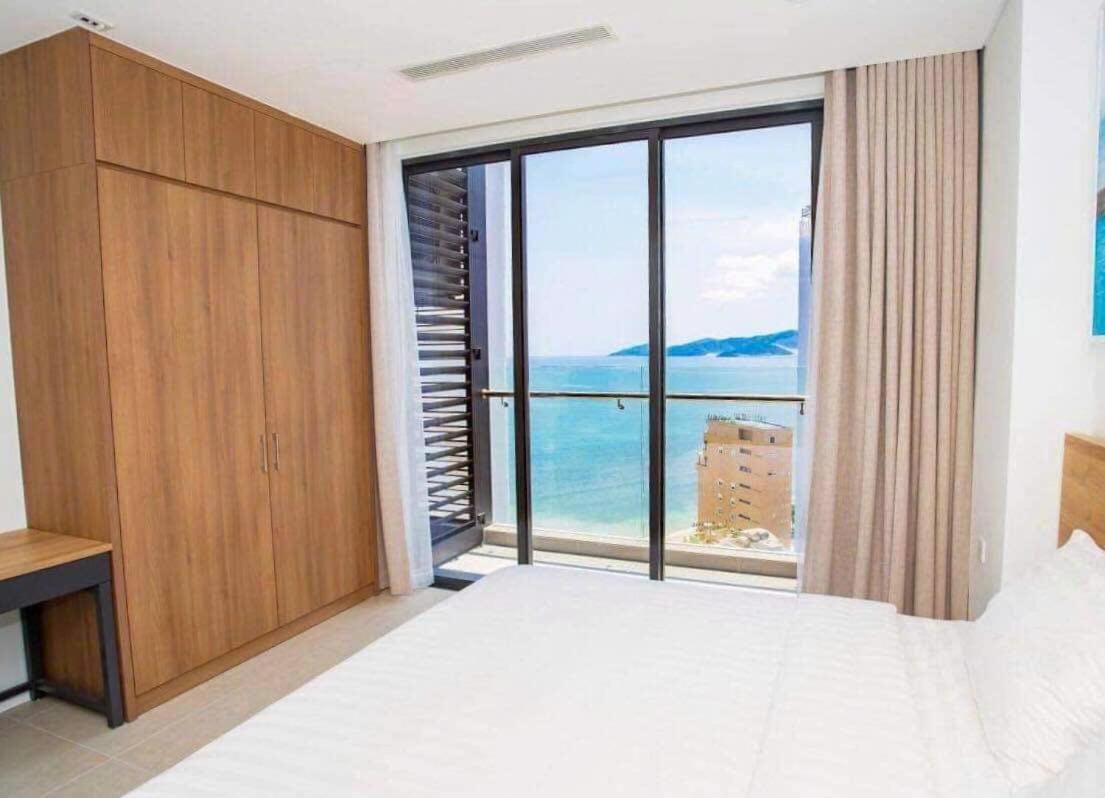 Апартаменты Scenia Bay Oceanfront By Housing Нячанг Экстерьер фото