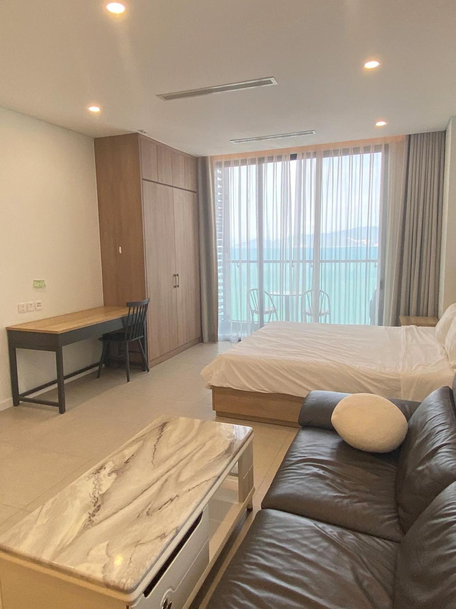 Апартаменты Scenia Bay Oceanfront By Housing Нячанг Экстерьер фото